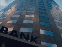 NatWest 银行现在需要提前通知 超过 2,000 英镑的现金和加密货币提款