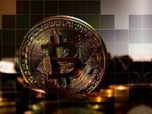 DeFi热潮温度不减，比特币链上交易费再次上升