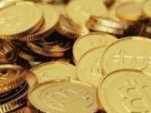 比特币价格飙升可能会超过 24,000 美元，指标变绿