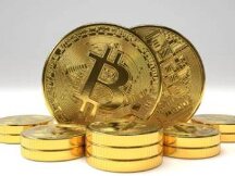 比特币和以太坊在加密市场周日飙升之际飙升5%