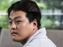 Terra 开启“死亡螺旋”，豪赌之下如何自救？