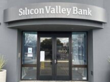 硅谷银行挤兑、美联储救市36小时历程