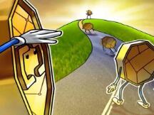 在比特币价格突破10％后，山寨币暴涨，比特币3.3万美元重获支持