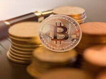 首支比特币期货ETF在纳斯达克获批上市：BTC最高涨超62000美元