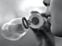 DeFi需求量呈爆发式增长？可能只是涨了币价