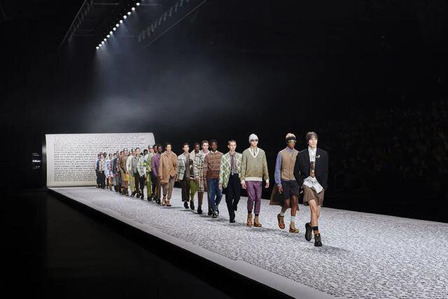 Dior全球首场元宇宙展览为何选在这里？