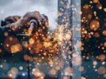 为什么说架构玩法在 DeFi 领域中具备“天然护城河”？