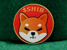 破产的加密货币贷方在 Coinbase 上出售 4000 亿只柴犬 (SHIB)