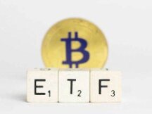 复盘比特币期货ETF上线 更重要的现货ETF还有哪些阻碍