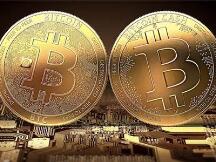 涨破56000美元！比特币总市值首次突破1万亿美元，超越特斯拉！