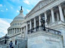 美众议院金融服务委员会通过美国稳定币监管法案
