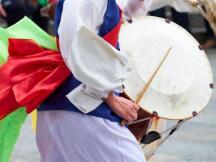 韩国重现加密热，日均交易额达70亿美元