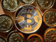 比特币期货ETF狂欢退去 杠杆ETF乘胜追击难