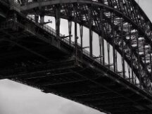 相比以太坊 L2 官方跨链桥 第三方桥便宜好用吗？