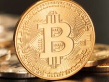 比特币“四面楚歌” 多位亿万富翁仍押注比特币