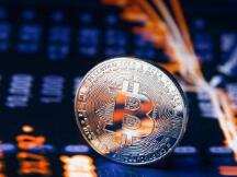 钱白送，Uniswap反击！SUSHI社区倒戈了？