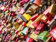 1.8亿美元比特币被锁在以太坊区块链，WBTC占80%