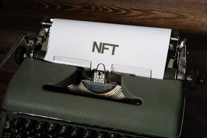 比特币核心开发人员呼吁 NFT 拍卖使用他的凭据