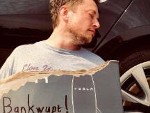 马斯克助推的狗狗币火箭般的速度进入前十名，比特币玩家大跌眼镜