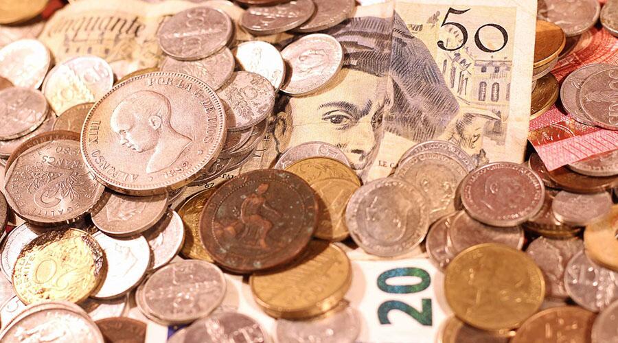 西班牙税务机关查找加密货币用户名称和银行账户 (1)