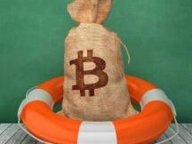 10000美元的比特币表面看似平静，实则暗流涌动