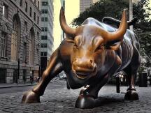 A股牛 vs DeFi牛，选谁不会被套？