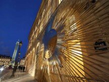 杰富瑞称美国奢侈品消费恢复至疫情前水平，因加密货币财富暴增