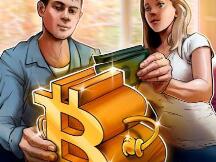 散户因暴跌离场观望之际，大型投资者“逢低买入”，开始积累BTC