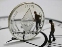 YFI创始人走下神坛