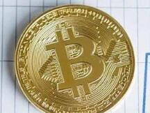 彭博社：比特币稳定价为黄金六倍，将涨至18000美元