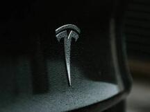 特斯拉向比特币投资15亿美元，比特币爆拉创新高