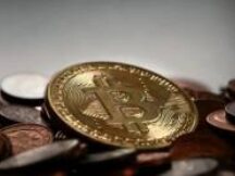 鲍威尔“寒气”传到币圈 比特币跌破20000美元