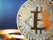 Bitcoin surges by $ 100,000, aggressively investing in ETFs after the peak of knock-off season.