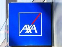 Insurance giant AXA allows Swiss consumers to pay their premiums using Bitcoin.