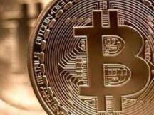 比特币币价“狂欢” 首次突破3.7万美元，区块链公司忙蹭热点