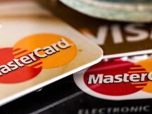 信用卡将来会被比特币替代吗