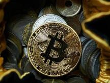 比特币矿业公司Riot Blockchain亏损2.21亿美元