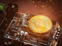 比特币的历史性运行还在继续，价格突破40000美元