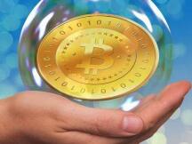 比特币今年疯涨7600% 投资需高度警惕风险