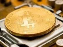 比特币挖矿收入恢复到减半前的水平，创下年内新高