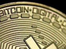 Amazon explains accepting Bitcoin market as a hoax