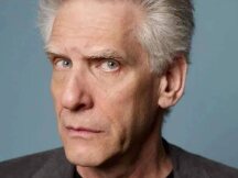 戛纳获奖电影制片人将他的肾结石作为 NFT 出售