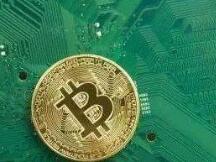 DeFi生态总锁定价值重回10亿美元，但ETH的主导地位要不保了？