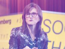 ARK创始人Cathie Wood：对稳定币、DeFi和NFT非常感兴趣