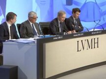 LVMH集团主席：我们只会用 NFT卖真正的鞋和真正的酒