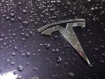 什么操作？特斯拉15亿美元投资比特币