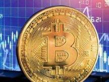 比特币短暂突破10000美元，背后或有两大原因