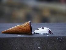 110万美元的AAVE发错地址被永久锁定，操作失误该不该退币？