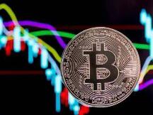 政策再度收紧，比特币暴跌是重大机会