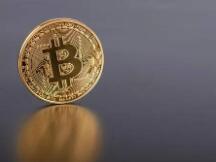 带你了解国外投资比特币的5个必备工具